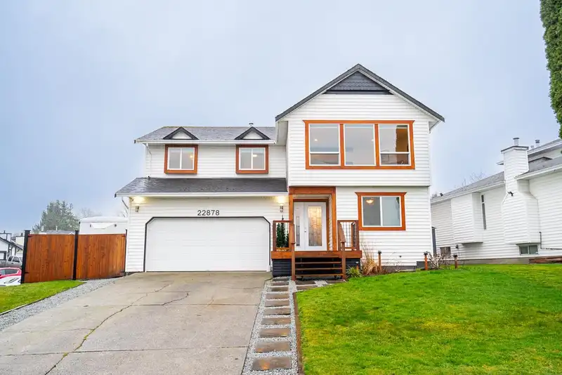 22878 REID AVENUE - photo 1 of 40