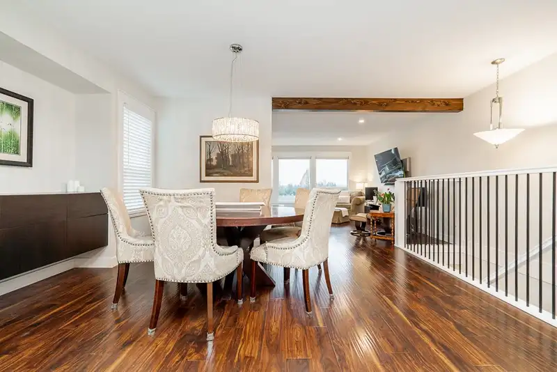 22878 REID AVENUE - photo 4 of 40