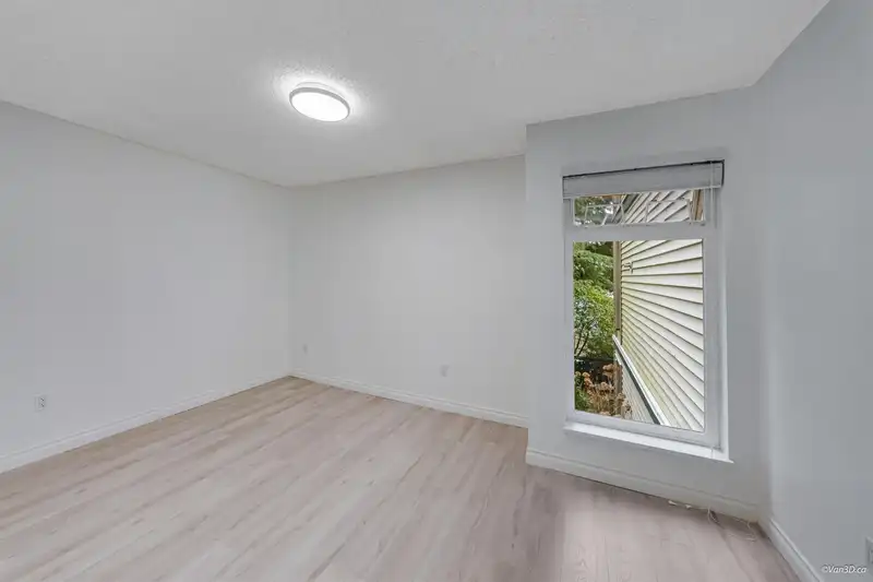 208 1190 PACIFIC STREET - photo 3 of 33