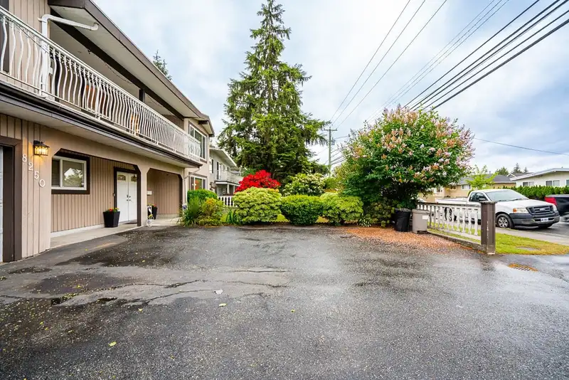 8250 112 STREET - photo 2 of 36