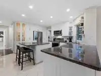 112 PARKSIDE DRIVE - thumbnail 13