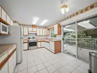 9029 204 STREET - thumbnail 4