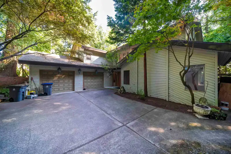 5242 STATION ROAD - photo 3 of 40