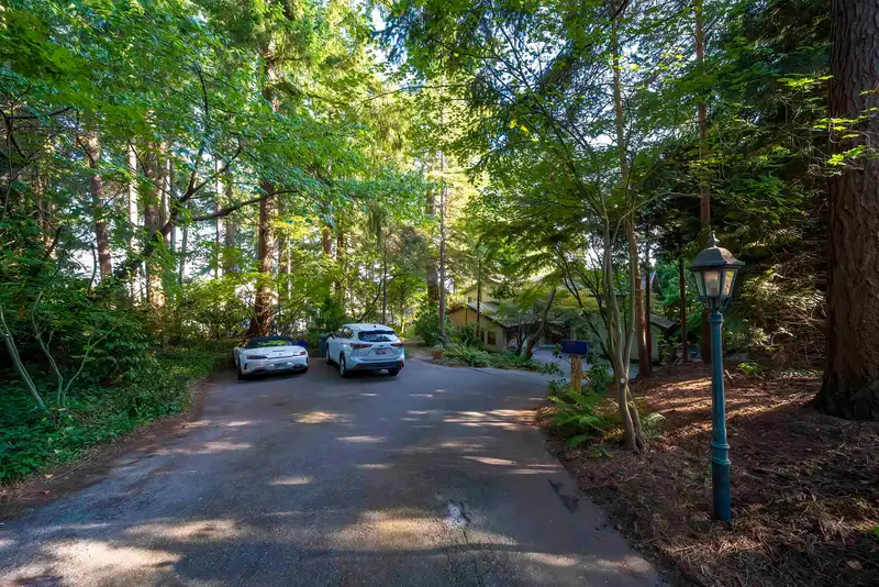 5242 STATION ROAD - photo 4 of 40