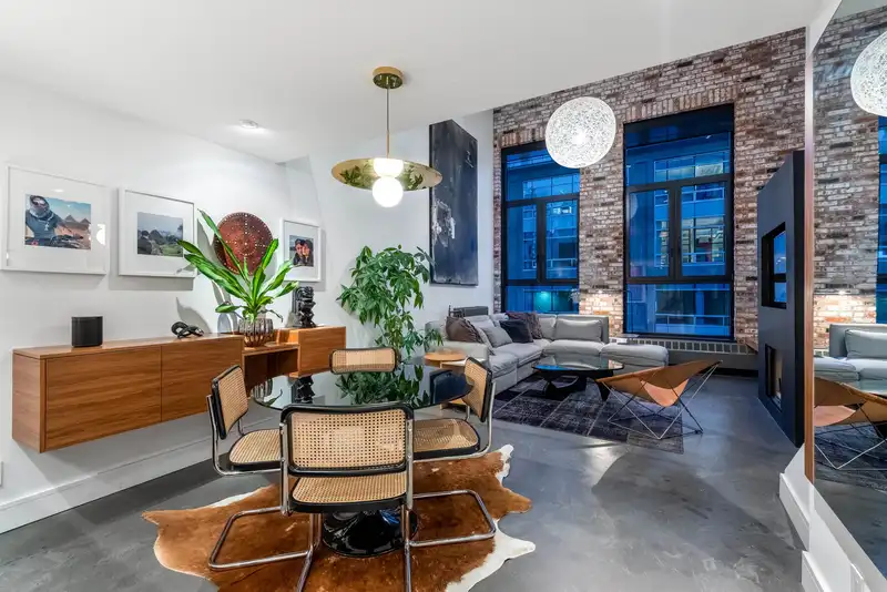 PH6 869 BEATTY STREET - photo 1 of 32