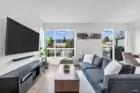 1 533 E 3RD STREET - thumbnail 2