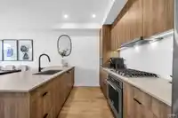 1 533 E 3RD STREET - thumbnail 7