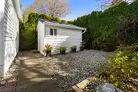 9366 209B STREET - thumbnail 29
