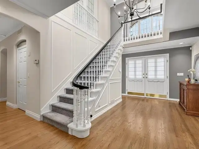 14096 28A AVENUE - photo 4 of 39