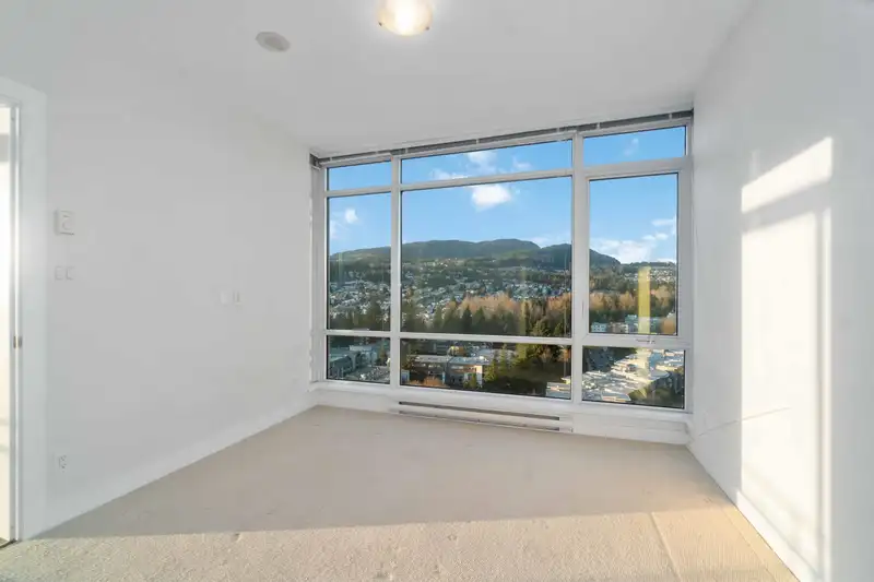 1909 2955 ATLANTIC AVENUE - photo 3 of 29