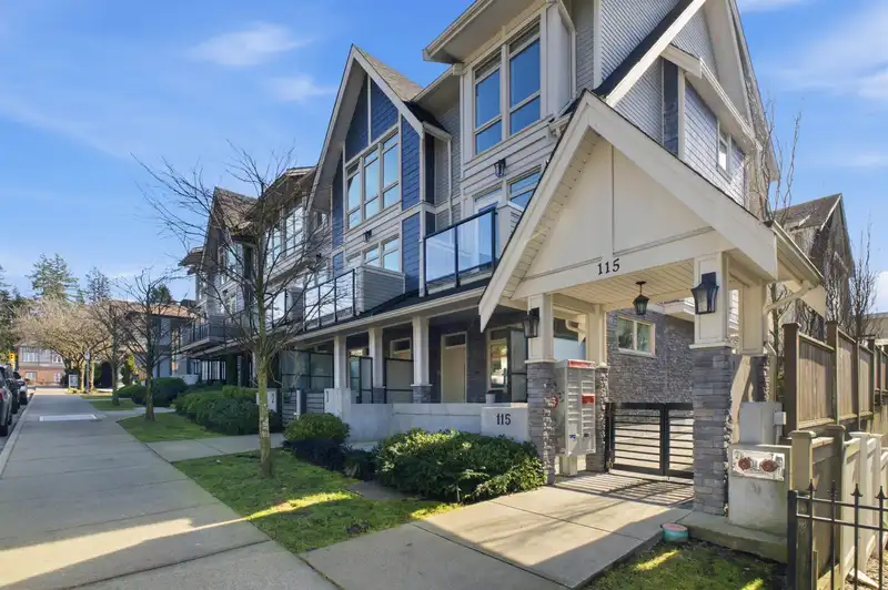 1 115 W QUEENS ROAD - photo 1 of 30