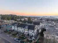1 115 W QUEENS ROAD - thumbnail 2