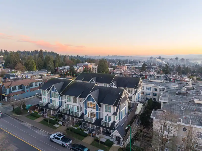 1 115 W QUEENS ROAD - photo 2 of 30
