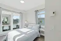 1 115 W QUEENS ROAD - thumbnail 20