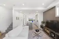 1 115 W QUEENS ROAD - thumbnail 6