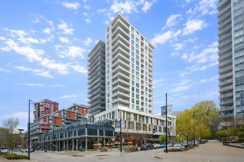 1601 8533 RIVER DISTRICT CROSSING - photo 1 of 24