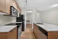 229 18818 68 AVENUE - thumbnail 6