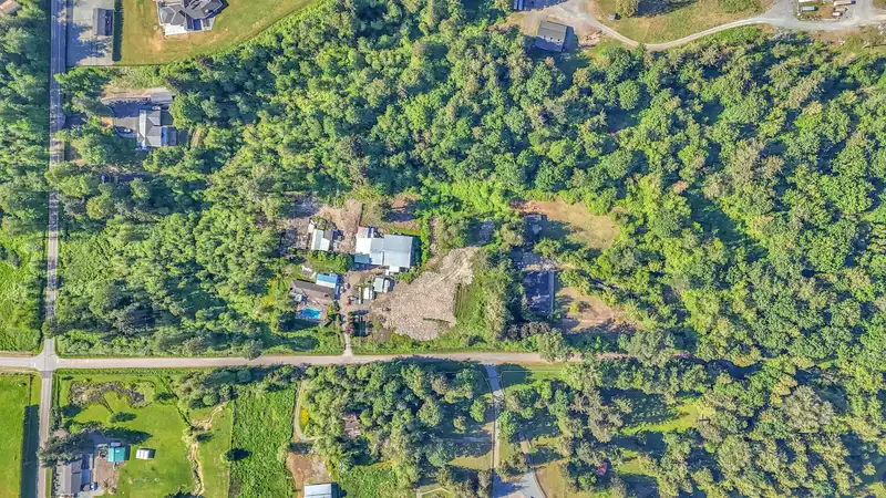 25707 8TH AVENUE - photo 4 of 36