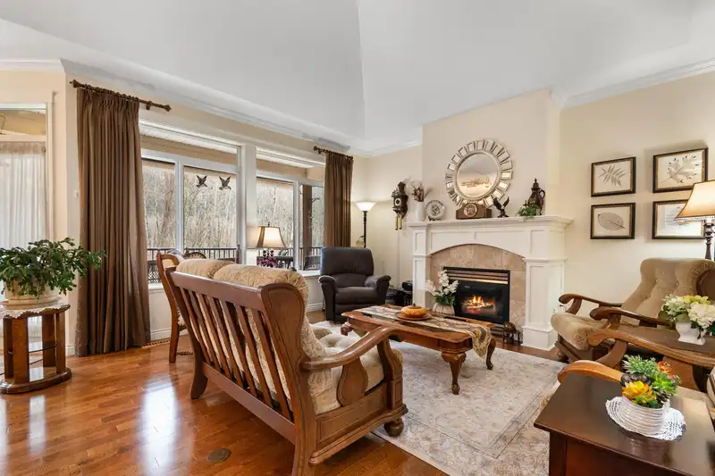 44564 MCLAREN DRIVE - photo 4 of 40