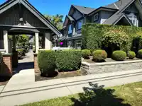 8 11711 STEVESTON HIGHWAY - thumbnail 1