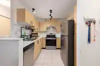 415 7038 21ST AVENUE - thumbnail 2