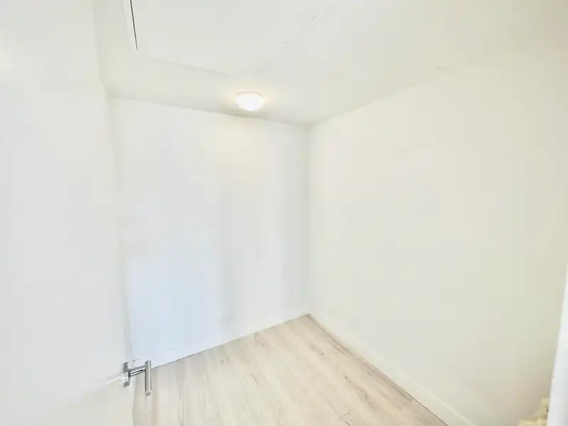 1608 1133 HORNBY STREET - photo 3 of 25