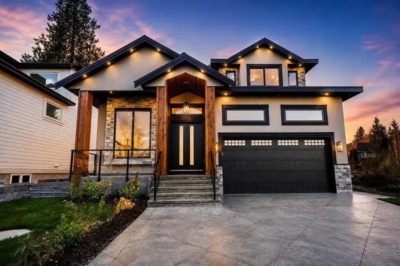 6187 164A STREET - photo 1 of 40