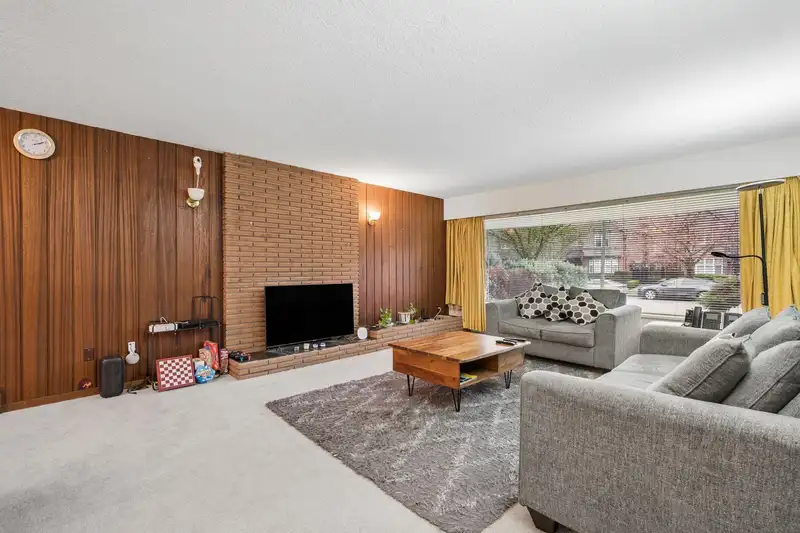 5606 WILLOW STREET - photo 3 of 33