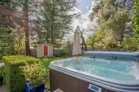 7457 118A STREET - thumbnail 24