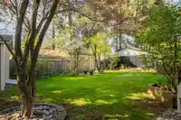 7457 118A STREET - thumbnail 27