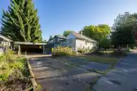 505 N PENTICTON STREET - thumbnail 13