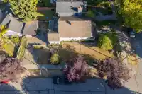 505 N PENTICTON STREET - thumbnail 5