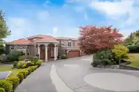690 FAIRMILE ROAD - thumbnail 4