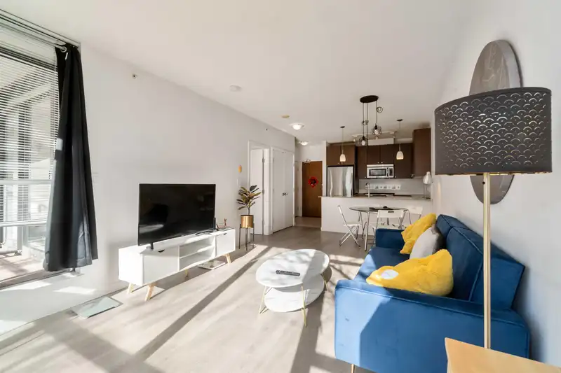 502 7360 ELMBRIDGE WAY - photo 2 of 20