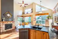 116 1465 PARKWAY BOULEVARD - thumbnail 6