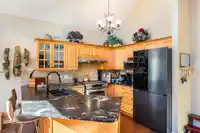 116 1465 PARKWAY BOULEVARD - thumbnail 8