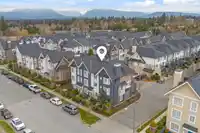 3 8438 207A STREET - thumbnail 31