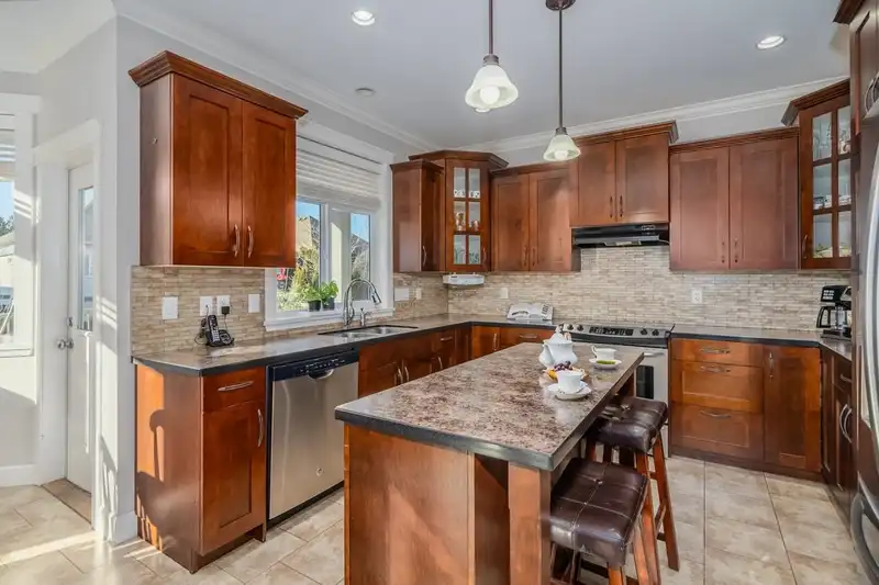 3363 273RD STREET - photo 2 of 40