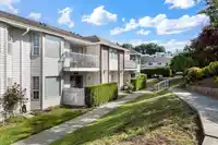 39 2938 TRAFALGAR STREET - thumbnail 2