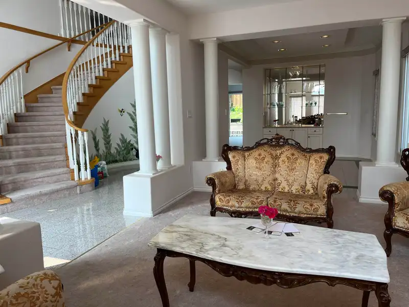 3147 SILVERTHRONE DRIVE - photo 4 of 39