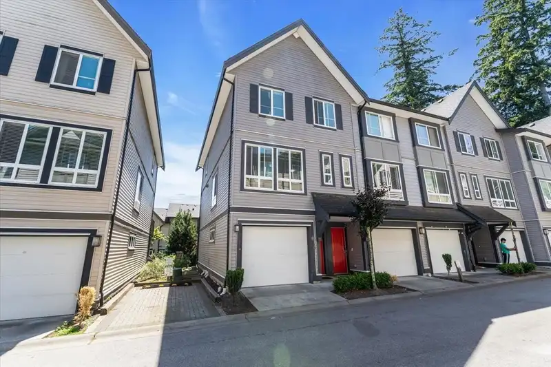 72 14555 68 AVENUE - photo 1 of 25