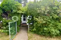 7566 DUNSMUIR STREET - thumbnail 27