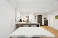 420 55 KLAHANIE DRIVE - thumbnail 4
