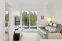 420 55 KLAHANIE DRIVE - thumbnail 5