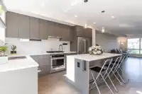 175 4738 HEMLOCK WAY - thumbnail 2