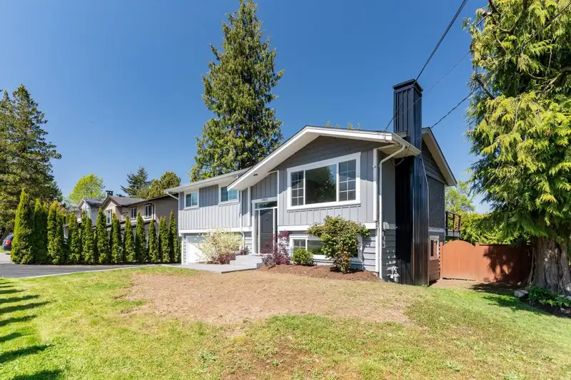 26933 28B AVENUE - photo 3 of 36