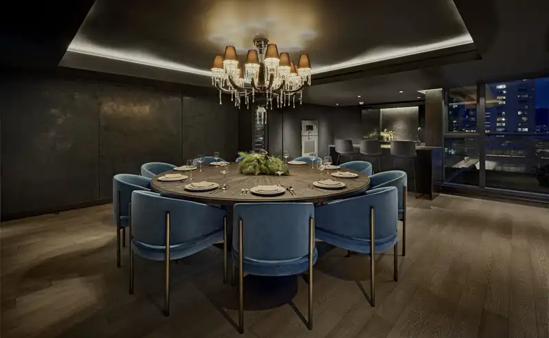 1001 1482 ROBSON STREET - photo 1 of 8