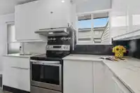 4 3384 COAST MERIDIAN ROAD - thumbnail 7