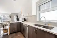1865 ADANAC STREET - thumbnail 8