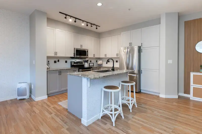 62 20350 68TH AVENUE - photo 3 of 34